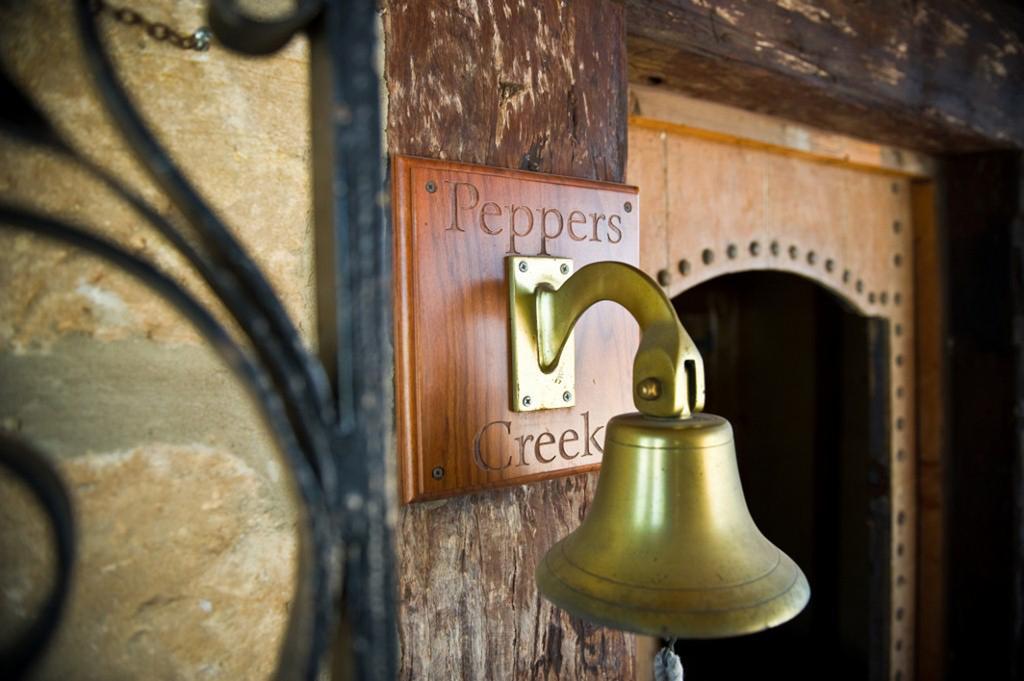 Peppers Creek Accommodation Поколбин Экстерьер фото